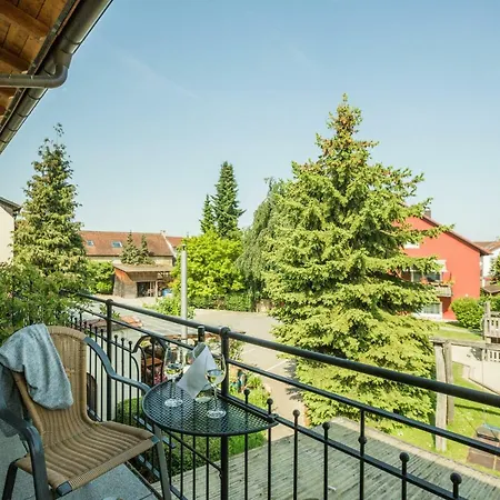 Hotel-restaurant Zum Ochsen 호텔