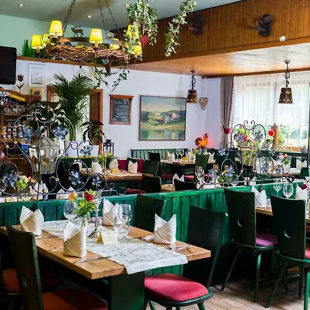 Hotel-restaurant Zum Ochsen 호텔 스홀스타트