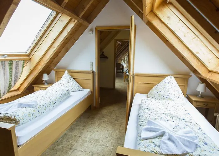 ホテルレストラン ツム オクセン ホテル シャルシュタット