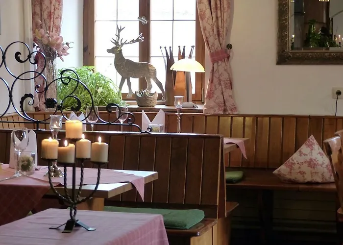 ホテルレストラン ツム オクセン ホテル シャルシュタット